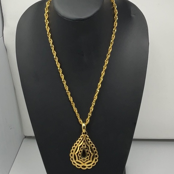 Jewelry - Vintage 24 inch rolo type gold tone chain, with large gold tone pendant.